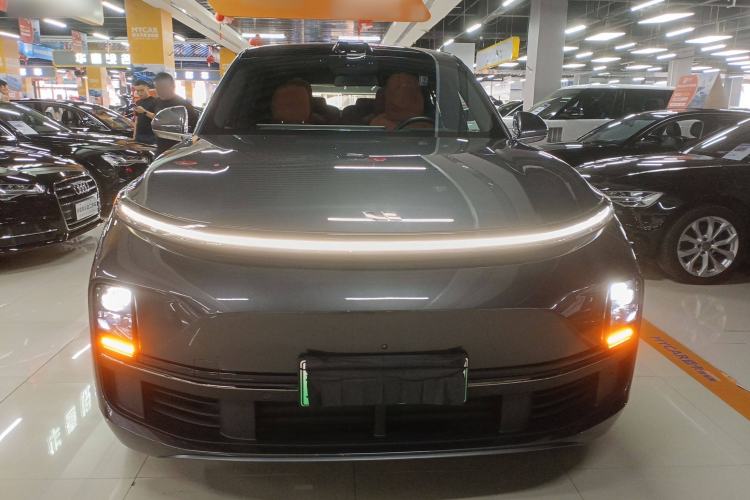 Used Li Auto L9 2022 Max model
