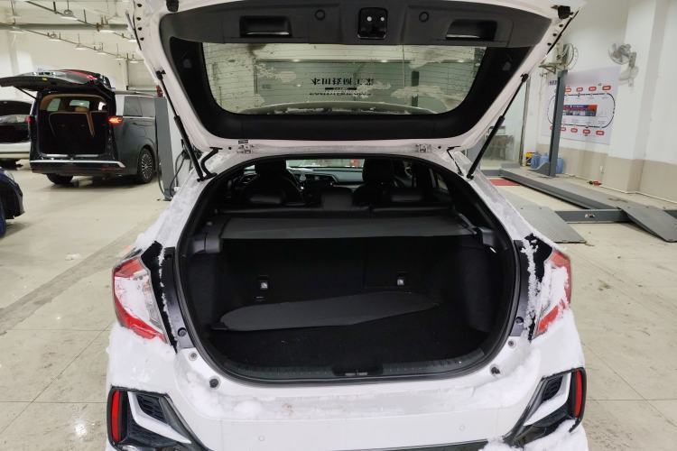 Used Honda Civic 2021 HATCHBACK 220TURBO CVT Trendy Cool Edition
