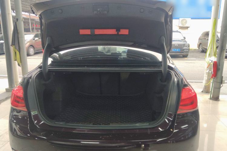 Used BMW 3 Series 2017 320Li Fashion Model
