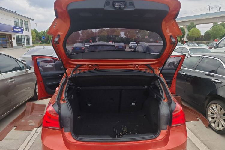 Used BMW 1 Series 2015 120i Leading Model