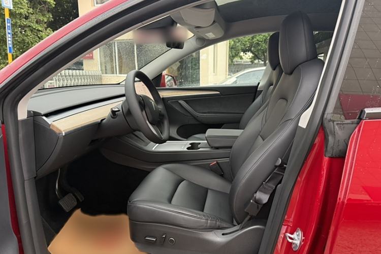 Used Tesla Model Y 2022 Rear-Wheel-Drive Version