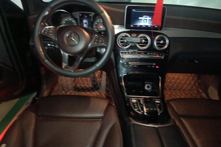 Used Mercedes-Benz GLC 2018 Facelift GLC 200 4MATIC
