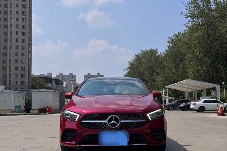 Used Mercedes-Benz A-Class 2021 A 200 L Sport Sedan Fashion Model
