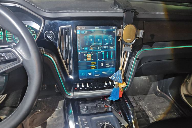 Used Zotye T700 2017 1.8T Dual-Clutch Prestige Model
