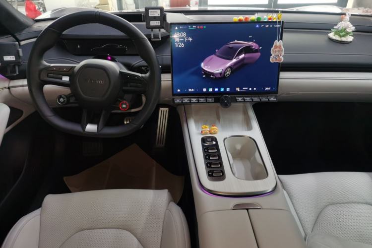 Used  SU7 2024 Four-Wheel Drive Ultra-Long Range Advanced Intelligent Driving Max Edition