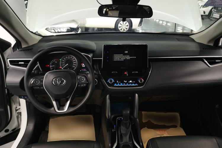 Used Toyota FRONTLANDER 2022 2.0L CVT Luxury PLUS Edition
