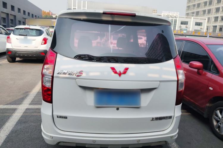 Used Wuling Hongguang 2014 1.5L S Standard Version
