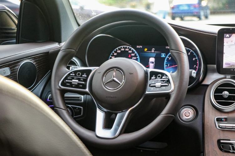 Used Mercedes-Benz GLC 2022 Refreshed GLC 300 L 4MATIC Dynamic Edition Prestige Version
