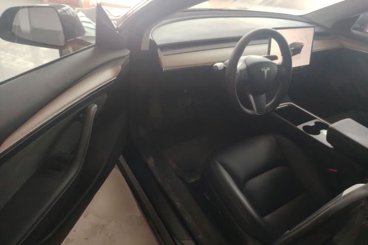 Used Tesla Model 3 2022 Rear-Wheel-Drive Version