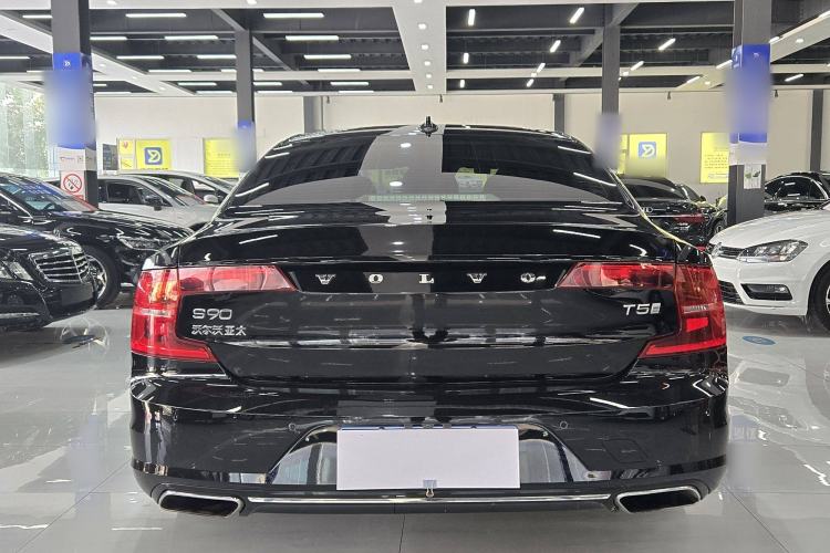 Used Volvo S90 2020 T5 Zhiyi Luxury Edition
