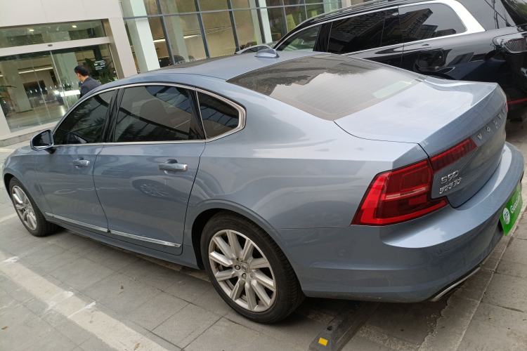 Used Volvo S90 2020 T5 Zhiyi Luxury Edition
