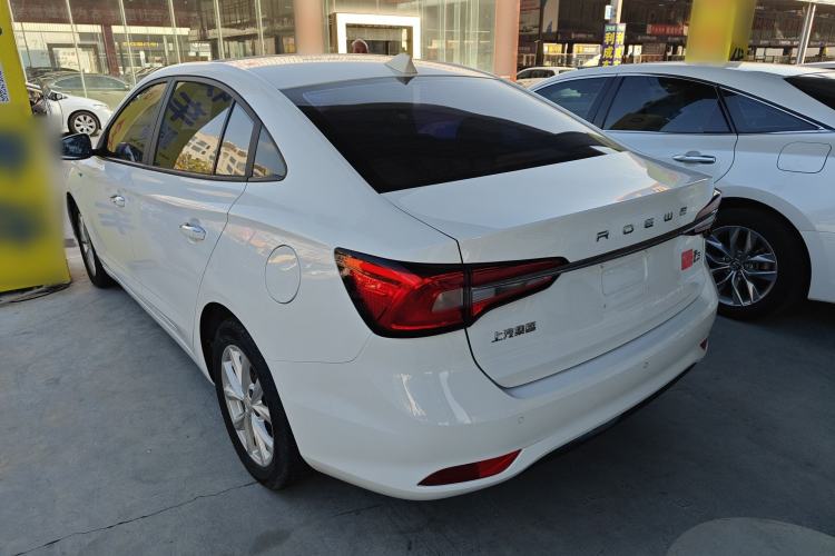 Used Roewe i5 2019 1.5L Automatic 4G Connected Langyue Edition