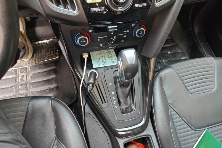 Used Ford Focus 2015 Sedan 1.6L Automatic Trend Model
