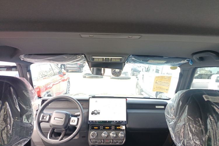 Used  V23 2025 401 Two-Wheel Drive Advanced Edition