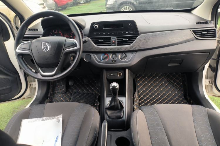Used Baojun 310 2016 1.2L manual Comfort trim level
