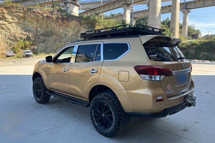 Used Nissan Terra 2018 2.5L Automatic 4x4 Luxury Edition
