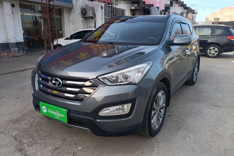 Used Hyundai Santa Fe Classic 2013 3.0L 4x4 Premium Edition 7-Seater Euro IV
