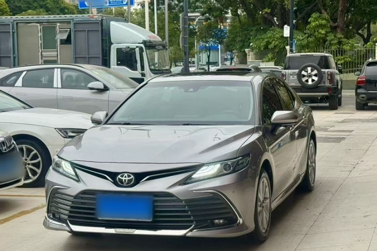 Used Toyota Camry 2021 2.0G Luxury Edition
