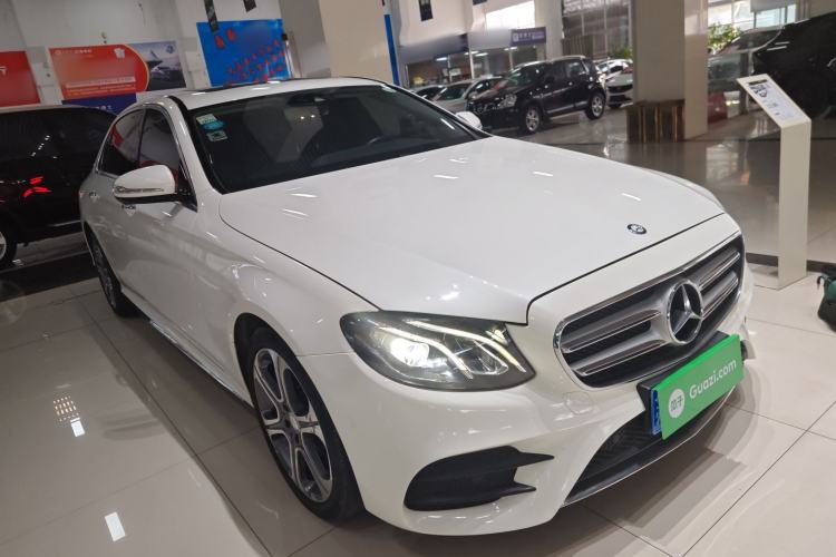 Used Mercedes-Benz E-Class 2016 E 300 L Sporty and Stylish Model
