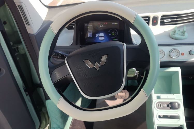 Used Wuling Hongguang MINIEV 2022 Macaron Fashion Edition Lithium-Nickel-Cobalt-Alpha-oxide
