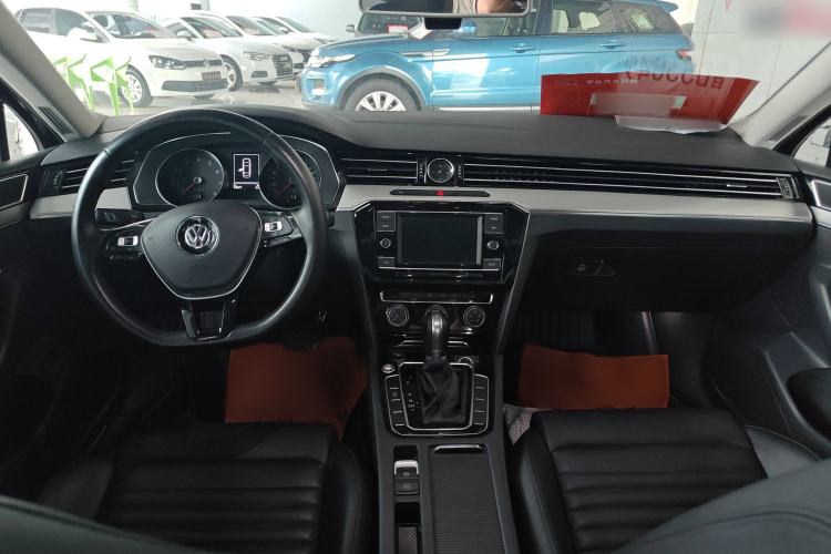 Used Volkswagen Magotan 2019 330TSI DSG Leading Edition China V Standard
