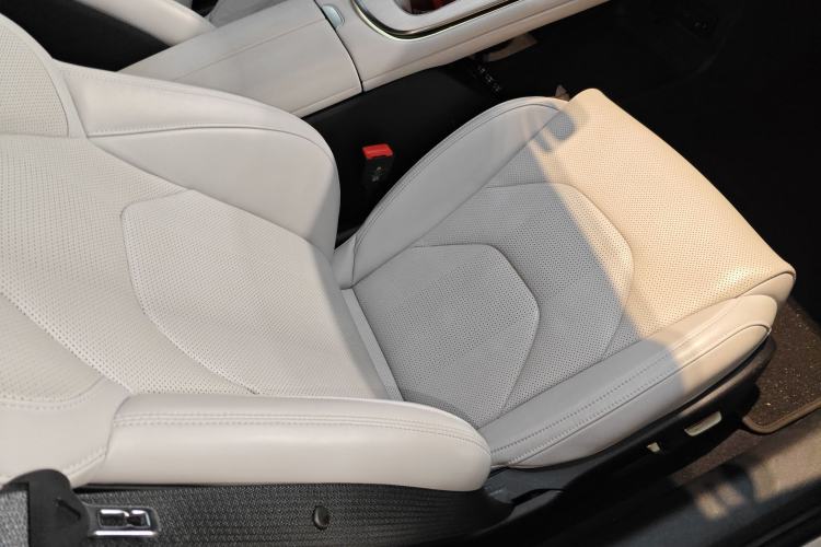 Used  SU7 2024 Rear-Drive Standard Founder Edition