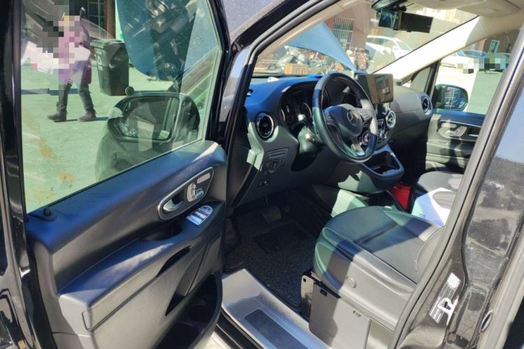 Used Mercedes-Benz Vito 2023 2.0T Business Version 7 Seats