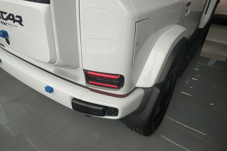 Used  V23 2025 401 Two-Wheel Drive Advanced Edition