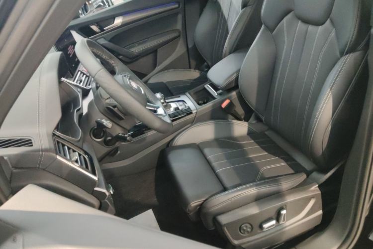 Used Audi Q5L 2024 45 TFSI Luxury Dynamic Model
