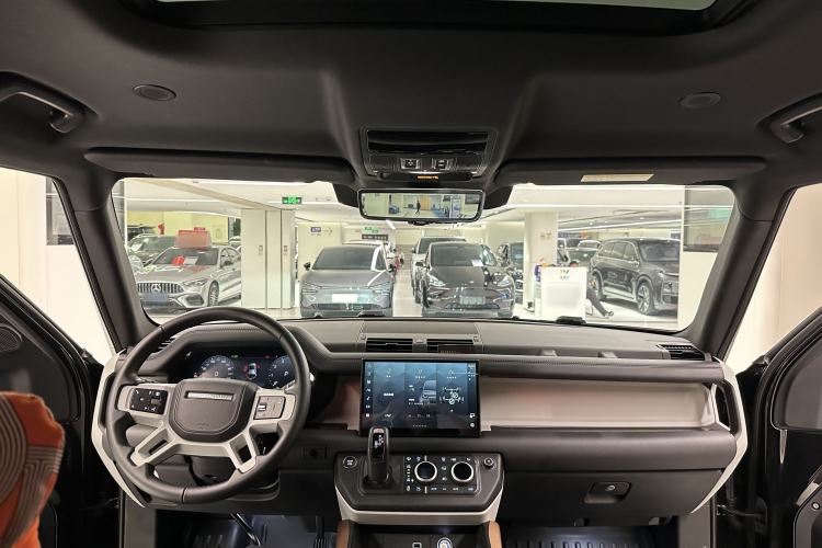 Used Land Rover Defender 2024 110 3.0T P400 X-DYNAMIC HSE
