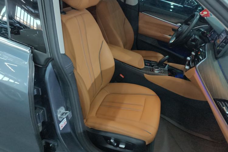 Used BMW 6 Series GT 2021 630i Luxury Design Package