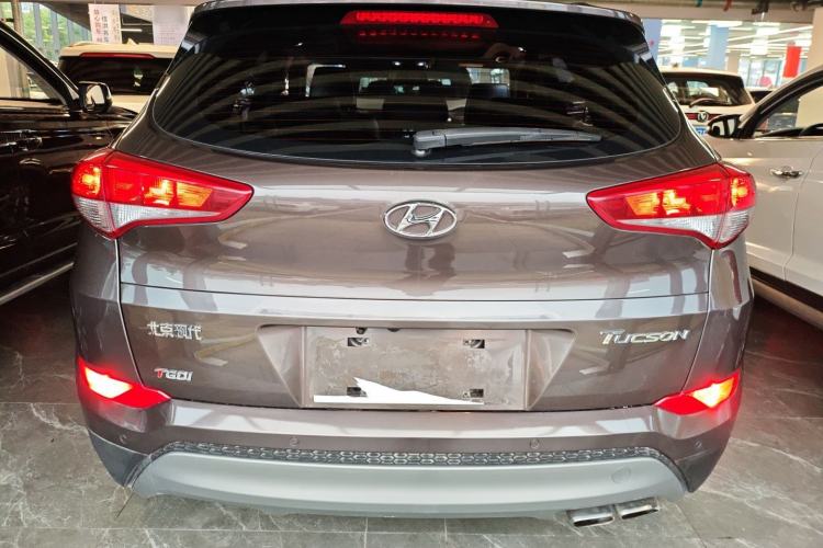 Used Hyundai Tucson 2018 1.6T Dual-Clutch Two-Wheel Drive 15th Anniversary Special Edition