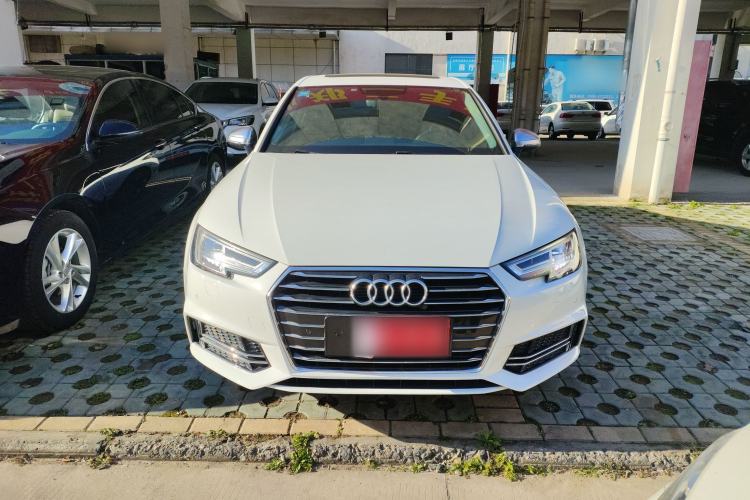 Used Audi A4L 2019 40 TFSI Ambition China VI