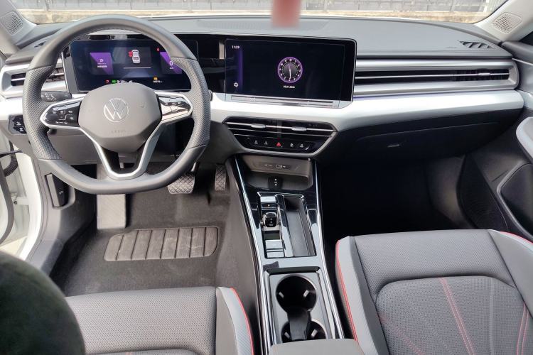 Used Volkswagen Lamando 2024 Lavida L 280TSI DSG Cool & Spicy Edition