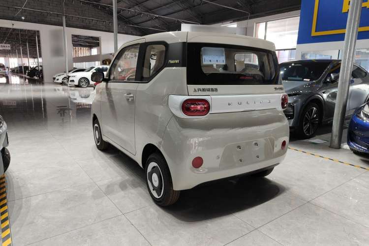 Used Wuling Hongguang MINIEV 2024 3rd Generation 215km Youth Edition
