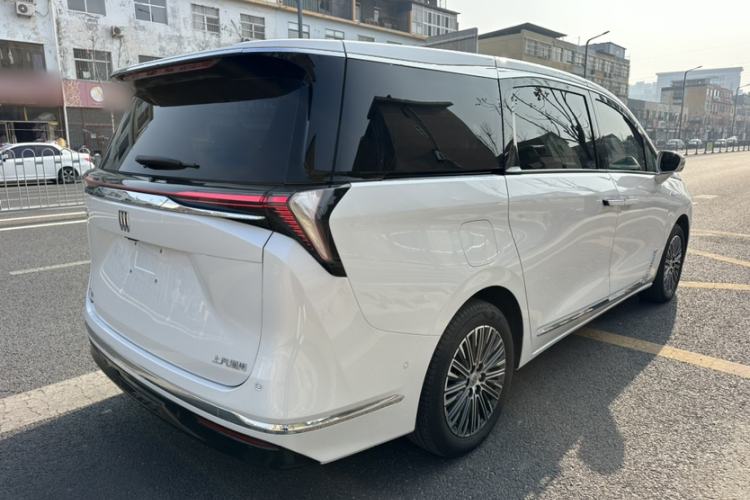 Used Buick GL8 New Energy 2024 Lu Zun Luxury Edition 7-Seater
