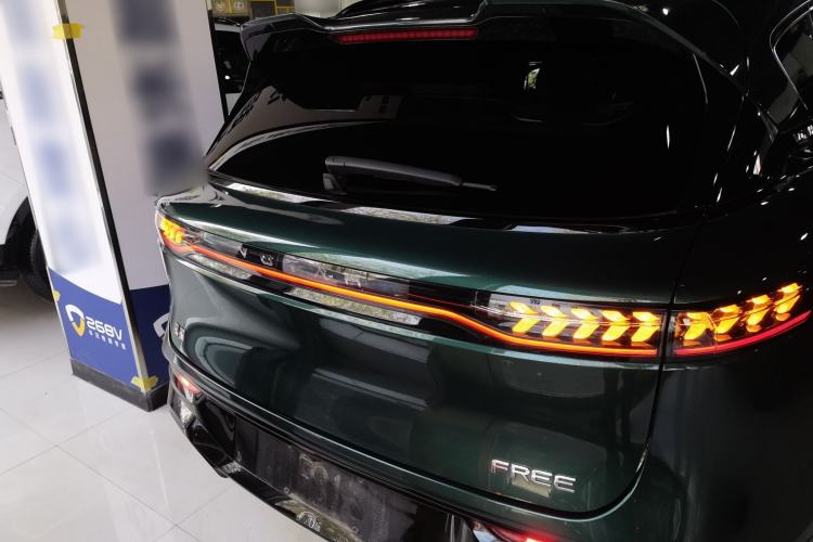 Used VOYAH FREE 2025 318 318 km Rear-Drive Touring Edition
