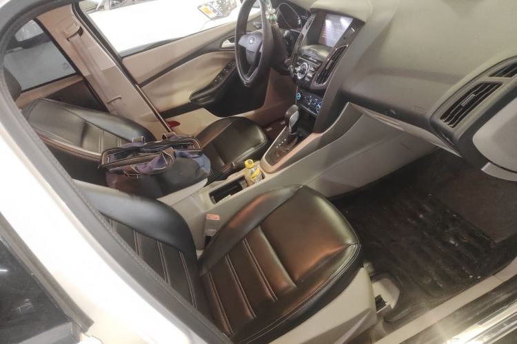 Used Ford Focus 2017 Sedan 1.6L Automatic Comfort Plus SmartDrive Edition