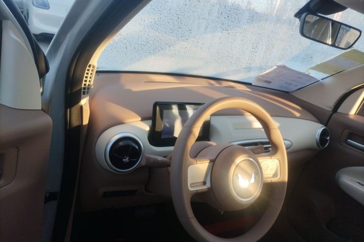 Used Wuling Hongguang MINIEV 2025 Four-Door Version Advanced Edition
