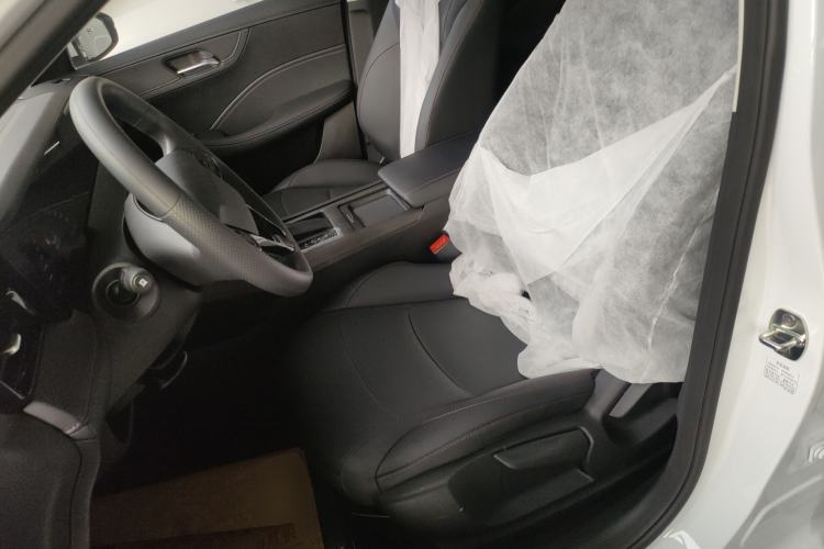 Used Roewe i5 2023 1.5L CVT Luxury Edition
