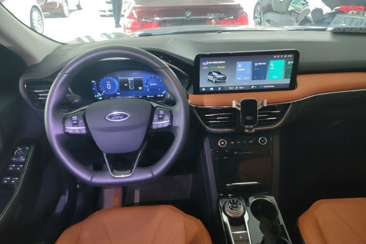 Used Ford Escape 2020 EcoBoost 245 Two-Wheel Drive Smart & Enjoyment Model
