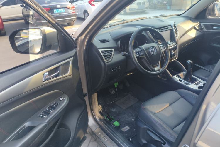 Used Changan CS75 2016 2.0L Manual Luxury Version China V Standard
