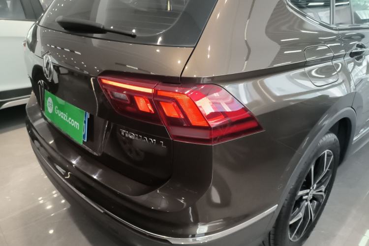 Used Volkswagen Tiguan L 2019 330TSI Automatic Two-Wheel Drive Smart Luxury Version China V Emission Standard
