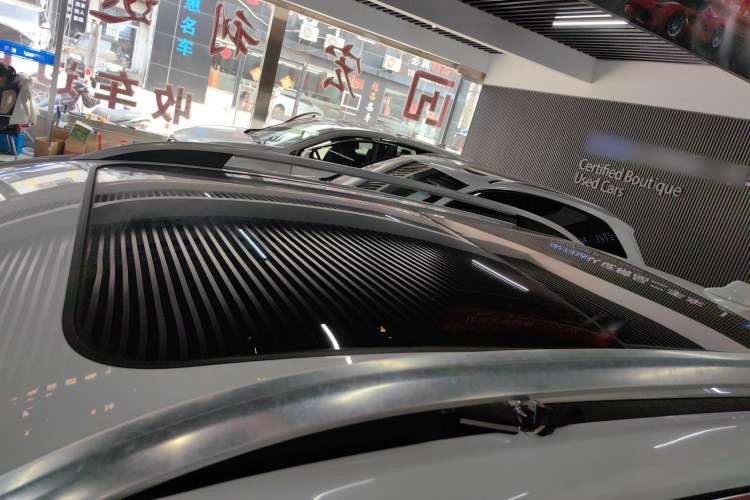 Used Roewe RX5 2019 20T Two-Wheel Drive Automatic 4G Connected Platinum Edition