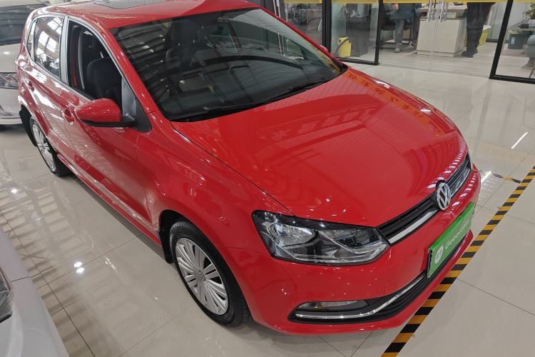 Used Volkswagen Polo 2016 1.6L Automatic Comfort Model
