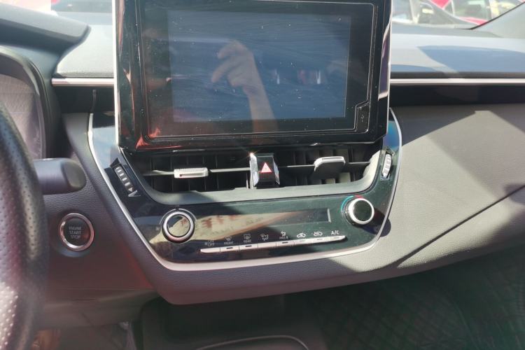 Used Toyota Levin 2021 185T CVT Luxury Edition
