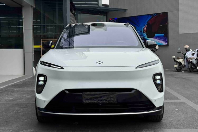 Used Nio ES8 2024 75 kWh Executive Edition
