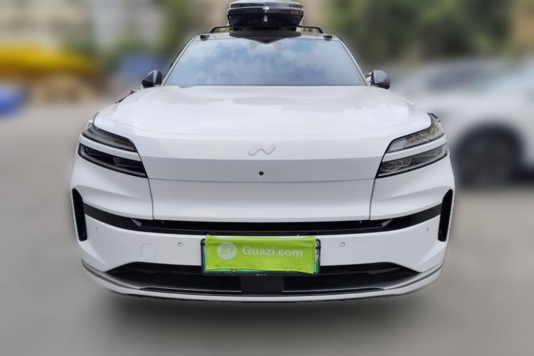 Used ONVO Luxeed L90 2025 Model—Max Six-Seater Version
