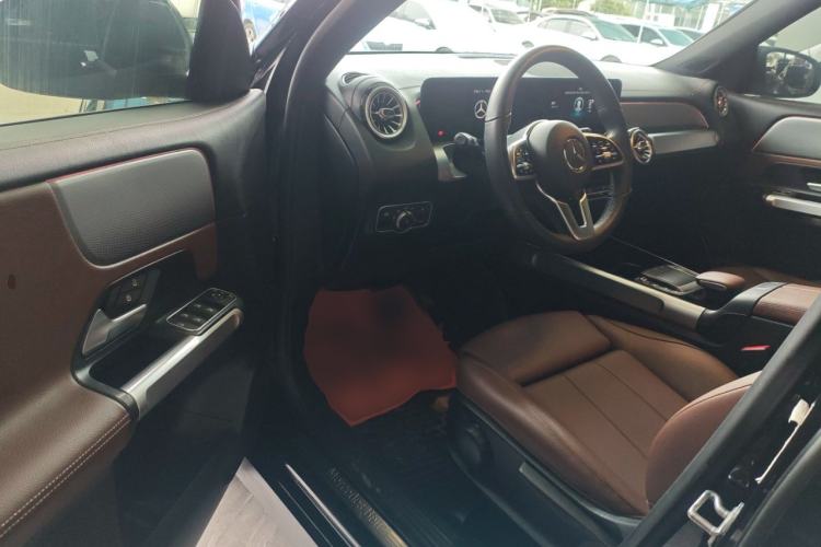 Used Mercedes-Benz GLB 2022 Second Facelift GLB 200 Fashion Edition