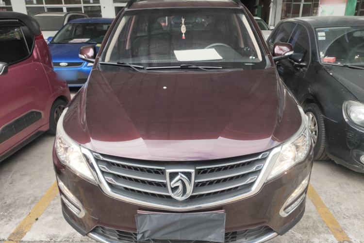 Used Baojun 560 2016 1.5T Manual Elite Model